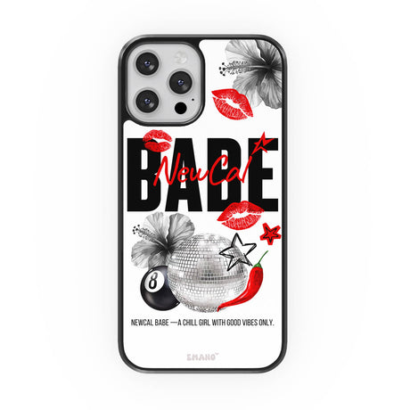 Coque iPhone NewCal Babe EMANO avec hibiscus rouges et boule disco