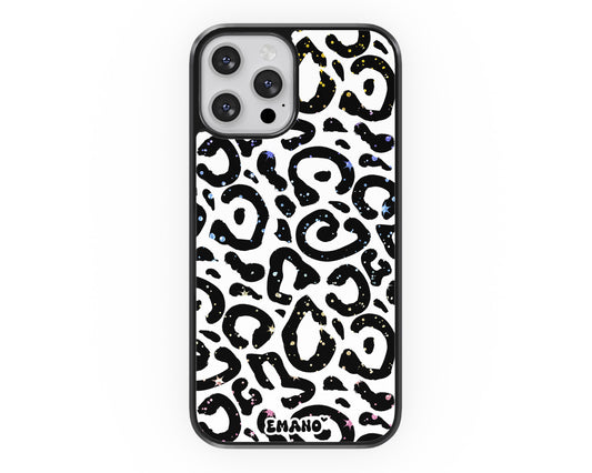 Affichez votre côté sauvage avec notre coque Emano léopard multicolore pour téléphone ! 🐆📱 #StyleFéroce