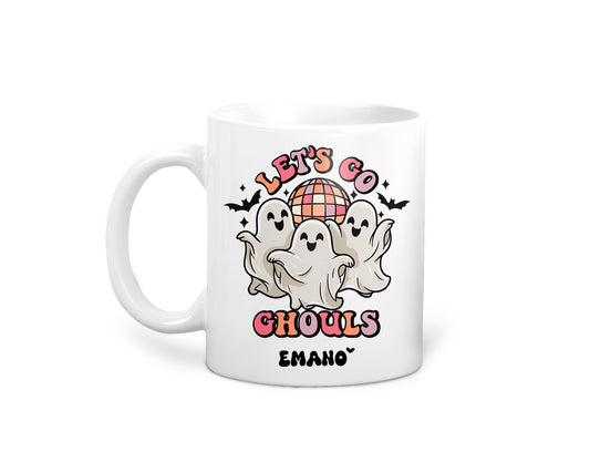 Votre dose d'humour matinal est servie dans notre Tasse 'Let's go Ghoul !' d'Emano. Un design effrayamment amusant pour égayer votre journée, que vous soyez fan d'Halloween ou simplement d'humeur fantomatique. Cette tasse est prête à vous accompagner pour tous vos moments café, thé ou chocolat chaud. 🎃☕ #TasseEmano #HalloweenHumor