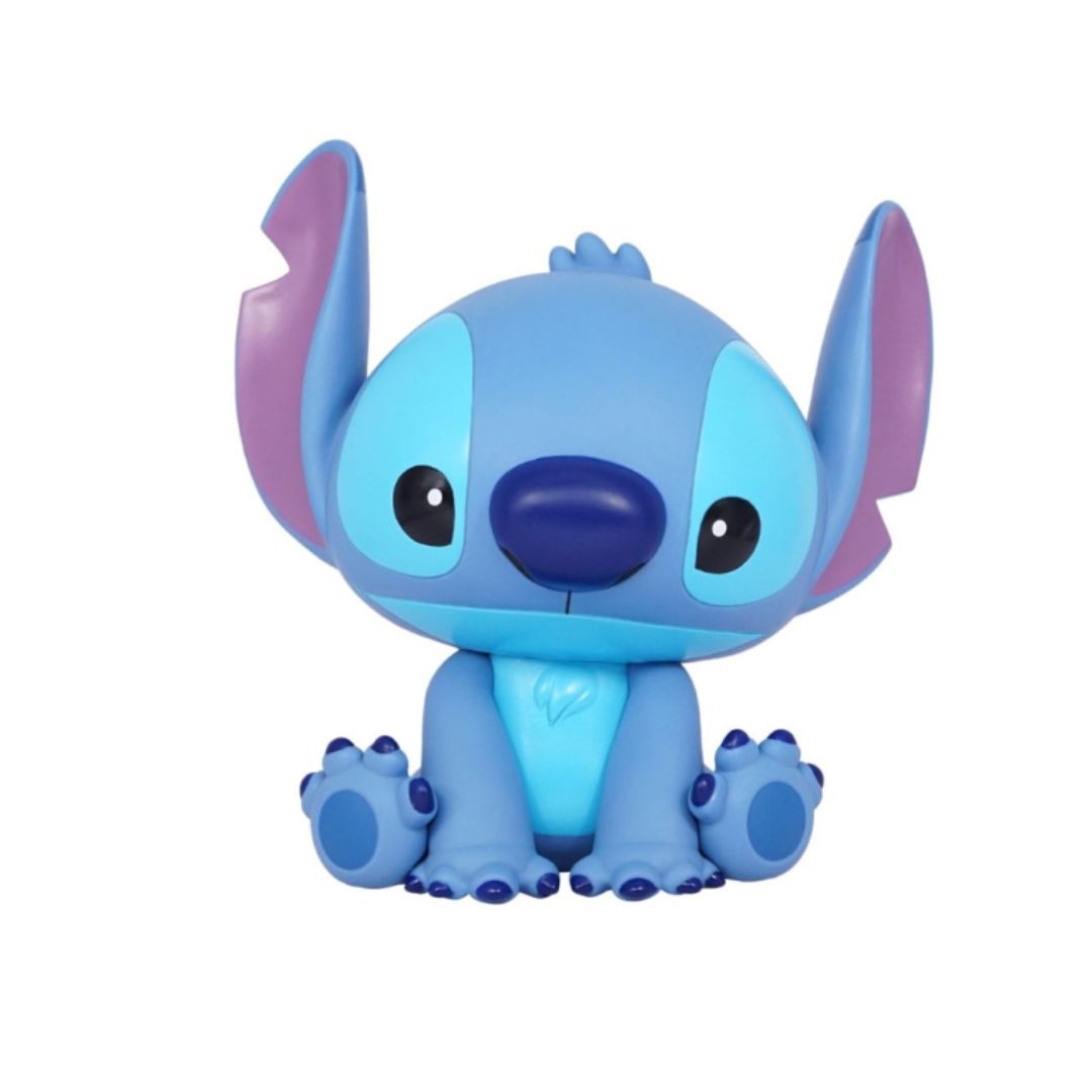 Tirelire Stitch bleue en résine, avec grandes oreilles et détails fidèles au personnage Disney – disponible chez EMANO en Nouvelle-Calédonie.