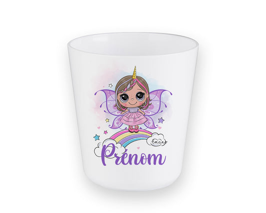 Vaisselle Bébé Personnalisée : Une Touche de Magie à Chaque Repas.